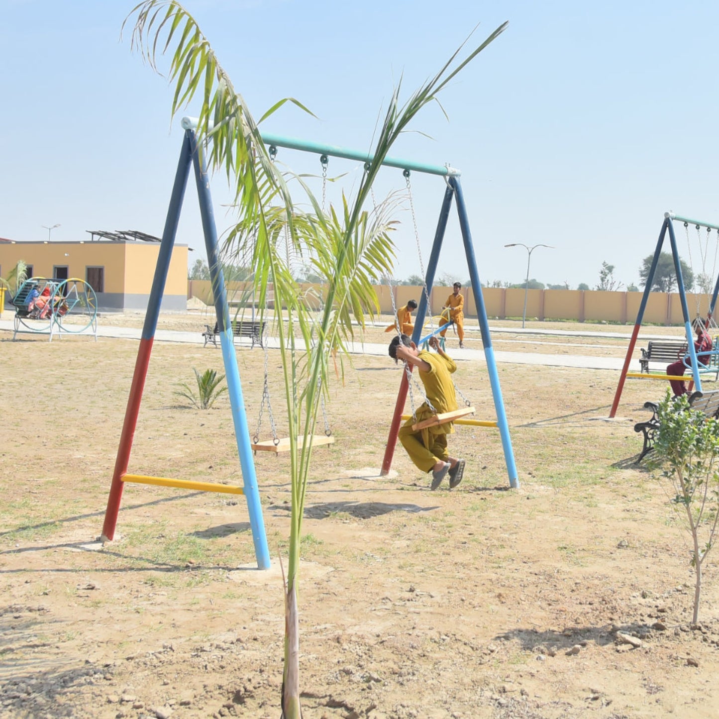 Primary School (120 Students)