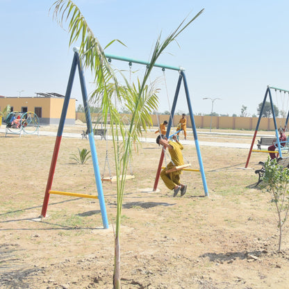 Primary School (120 Students)