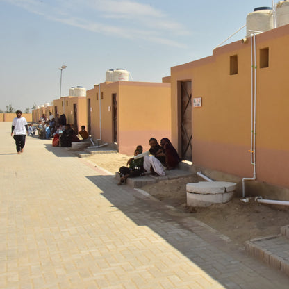 Infrastructure Package (Land, Roads, Lights, Gate, Office & More) - Model City 2