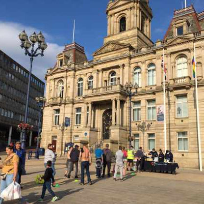 Support the Yorkshire Food & Hygiene Bank, and Hot Monthly Meals